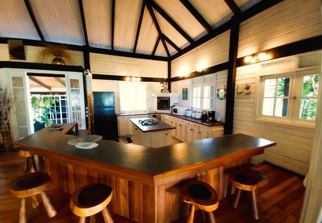 Villa em Tiahura - MOOREA - Sundara Soul Villa Villa em Tiahura - MOOREA - Sundara Soul Villa