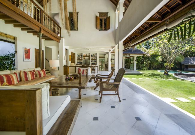 Villa em Canggu - BALI - Rakjasa Villa