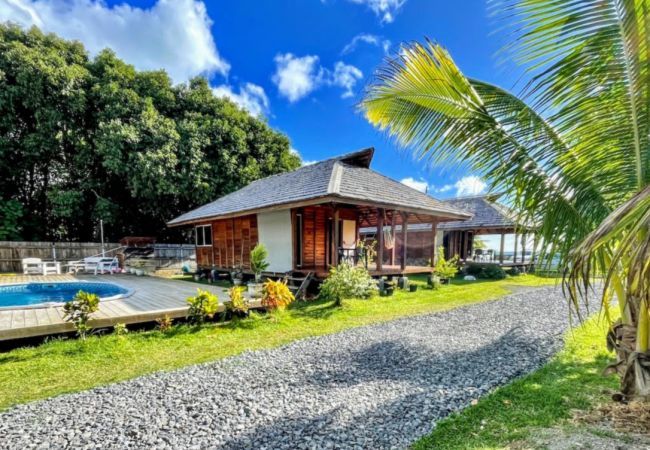 Bangalô em Uturoa - RAIATEA - Orion Pool Bungalow