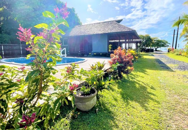 Bangalô em Uturoa - RAIATEA - Orion Pool Bungalow