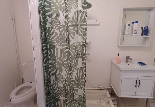 Quarto em Taiohae - NUKU HIVA - Te Reo Nuku Family 2 Quarto em Taiohae - NUKU HIVA - Te Reo Nuku Family 2