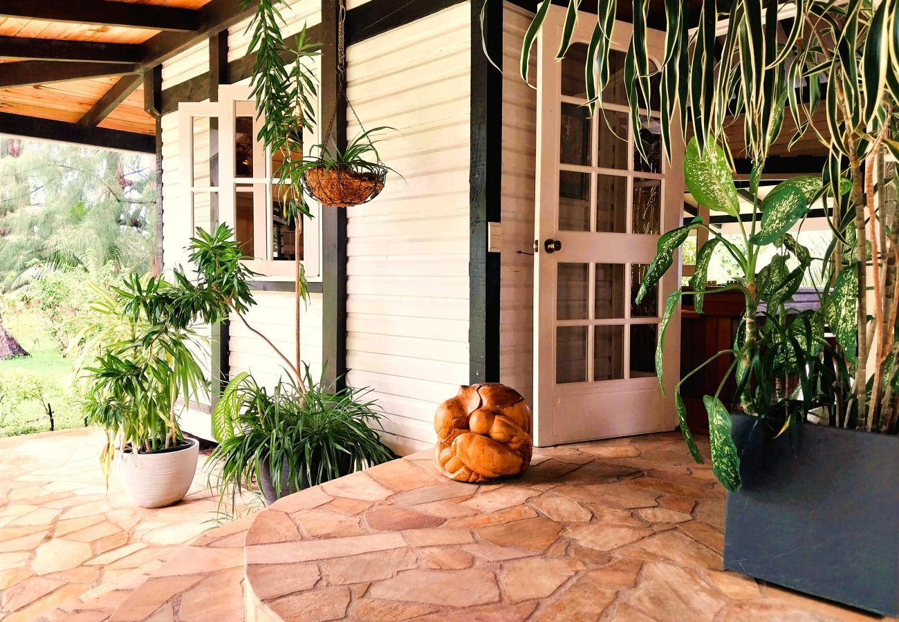 Villa em Tiahura - MOOREA - Sundara Soul Villa