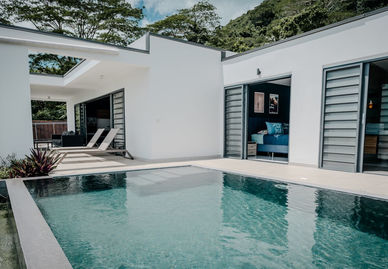 Villa em Vaitape - BORA - La Dolce Villa