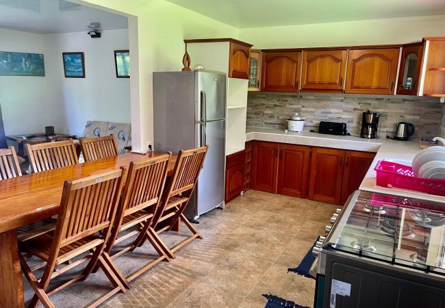 Ferienhaus in Huahine-Nui - HUAHINE - Villa Toru Maroe Bay 7 pers Ferienhaus in Huahine-Nui - HUAHINE - Villa Toru Maroe Bay 7 pers