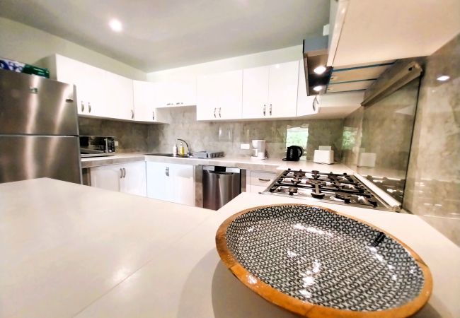 Ferienhaus in Pirae - TAHITI - Vetea POOL Fare Ferienhaus in Pirae - TAHITI - Vetea POOL Fare