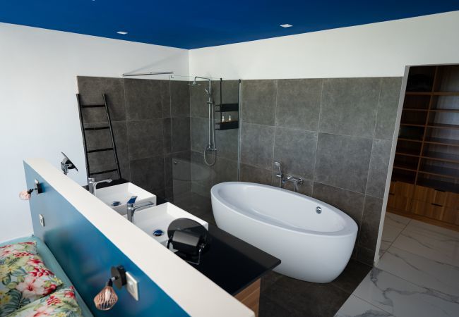 Villa in Vaitape - BORA - La Dolce Villa Villa in Vaitape - BORA - La Dolce Villa