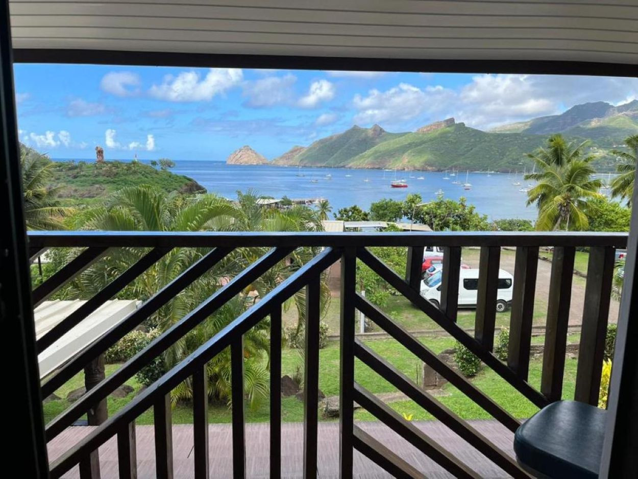  in Taiohae - NUKU HIVA - Taio Bay Room 1