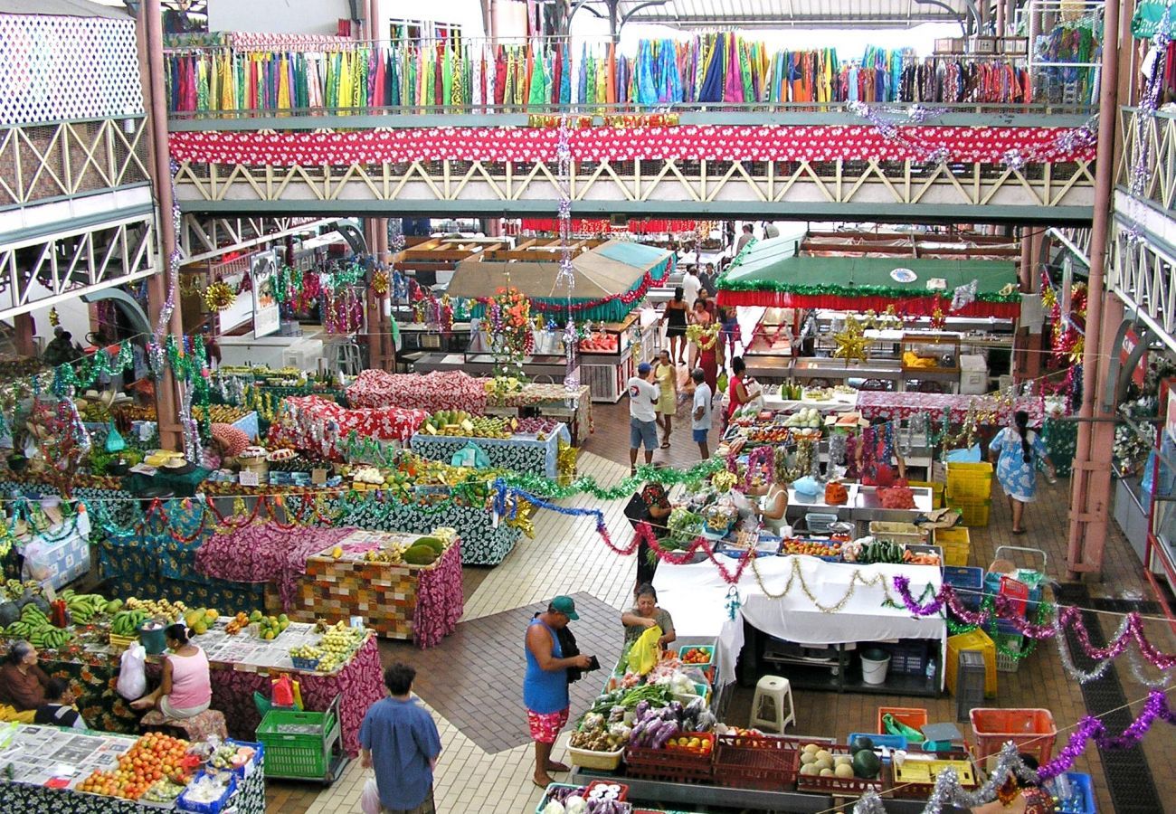 Der Blick auf den Markt von Papeete 