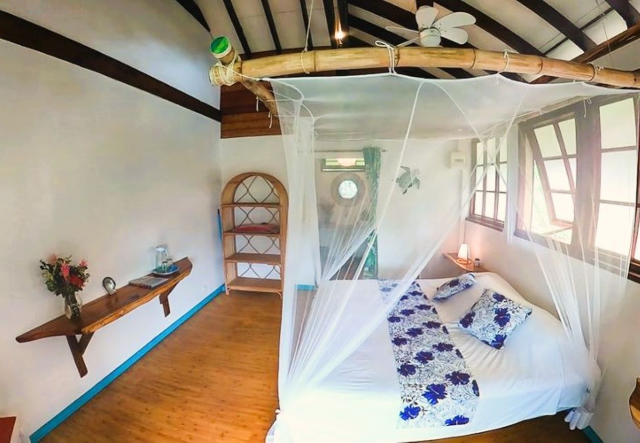 Bungalow in Opoa - RAIATEA - Hotopuu Apetahi Room