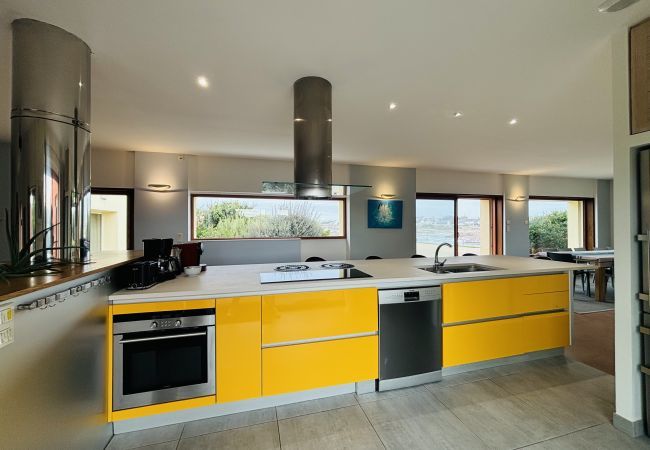 Villa in Ploemeur - BRETAGNE - La Villa Littorine 13p, Kerroc'h Plage Villa in Ploemeur - BRETAGNE - La Villa Littorine 13p, Kerroc'h Plage