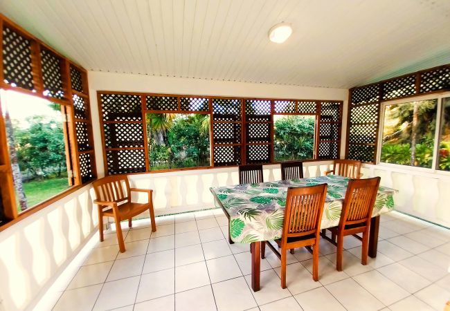 House in Mahina - TAHITI - Haumaru Beach Fare House in Mahina - TAHITI - Haumaru Beach Fare