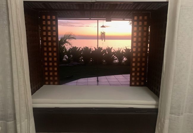 House in Punaauia - TAHITI - VAIAVA Beach Cottage House in Punaauia - TAHITI - VAIAVA Beach Cottage