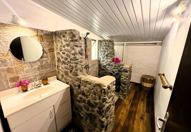 House in Paea - TAHITI - The Cozy Corner House in Paea - TAHITI - The Cozy Corner