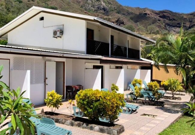 Rent by room in Taiohae - NUKU HIVA - Taio Bay triple Room 8 Rent by room in Taiohae - NUKU HIVA - Taio Bay triple Room 8