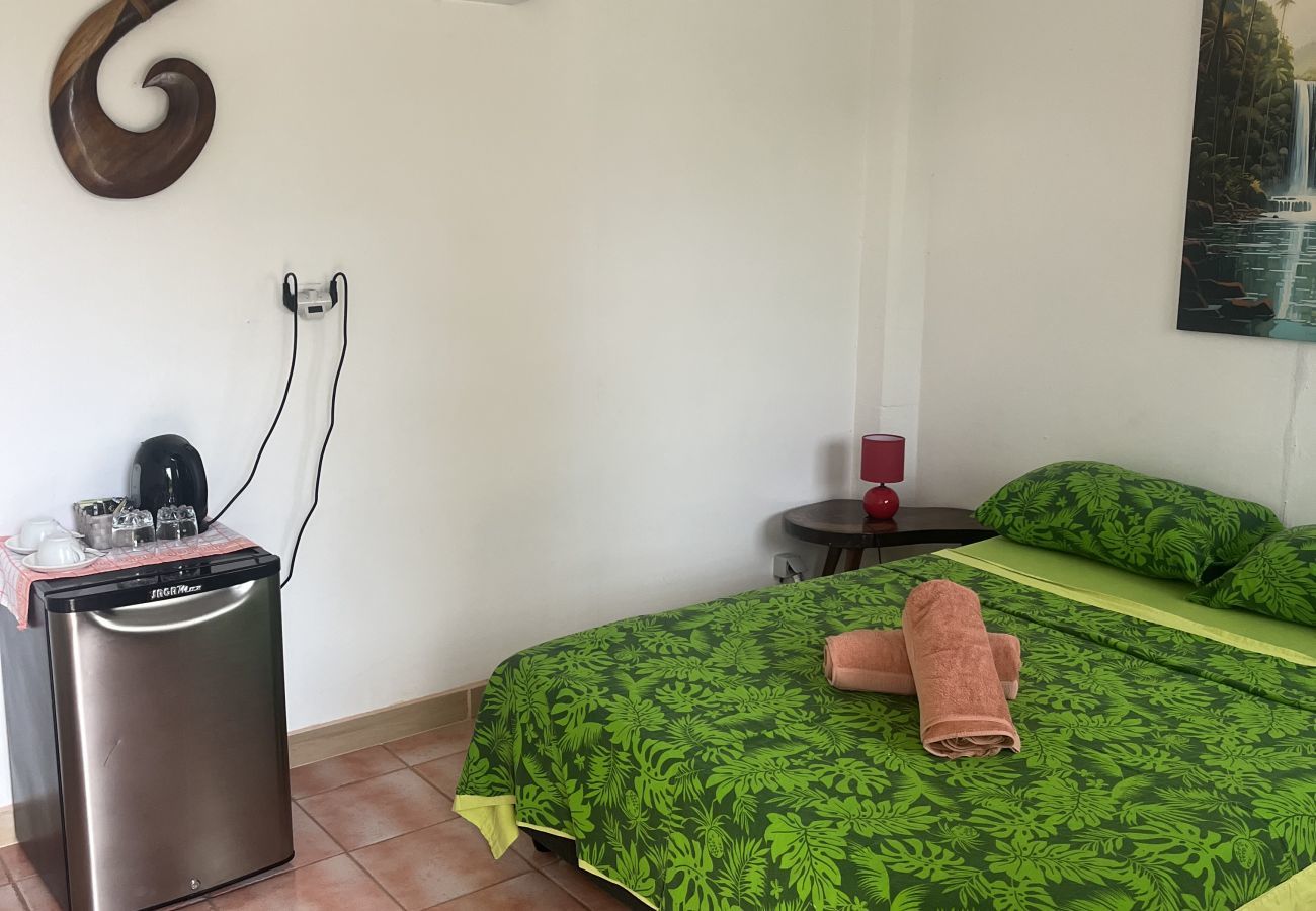 Rent by room in Huahine-Nui - HUAHINE - Room Manava Piti