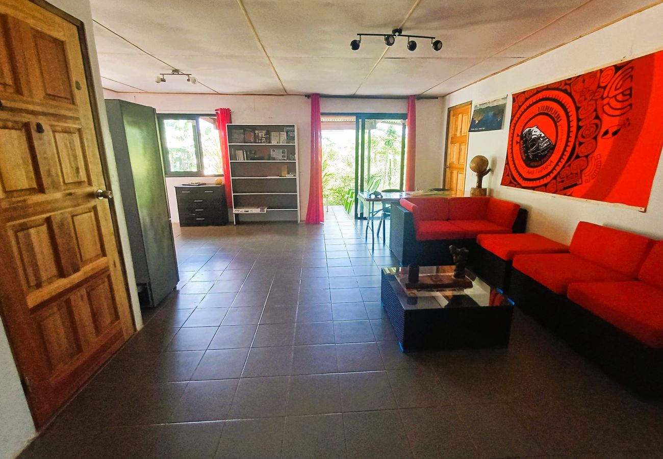 Rent by room in Taiohae - NUKU HIVA - Te Reo Nuku Hoe