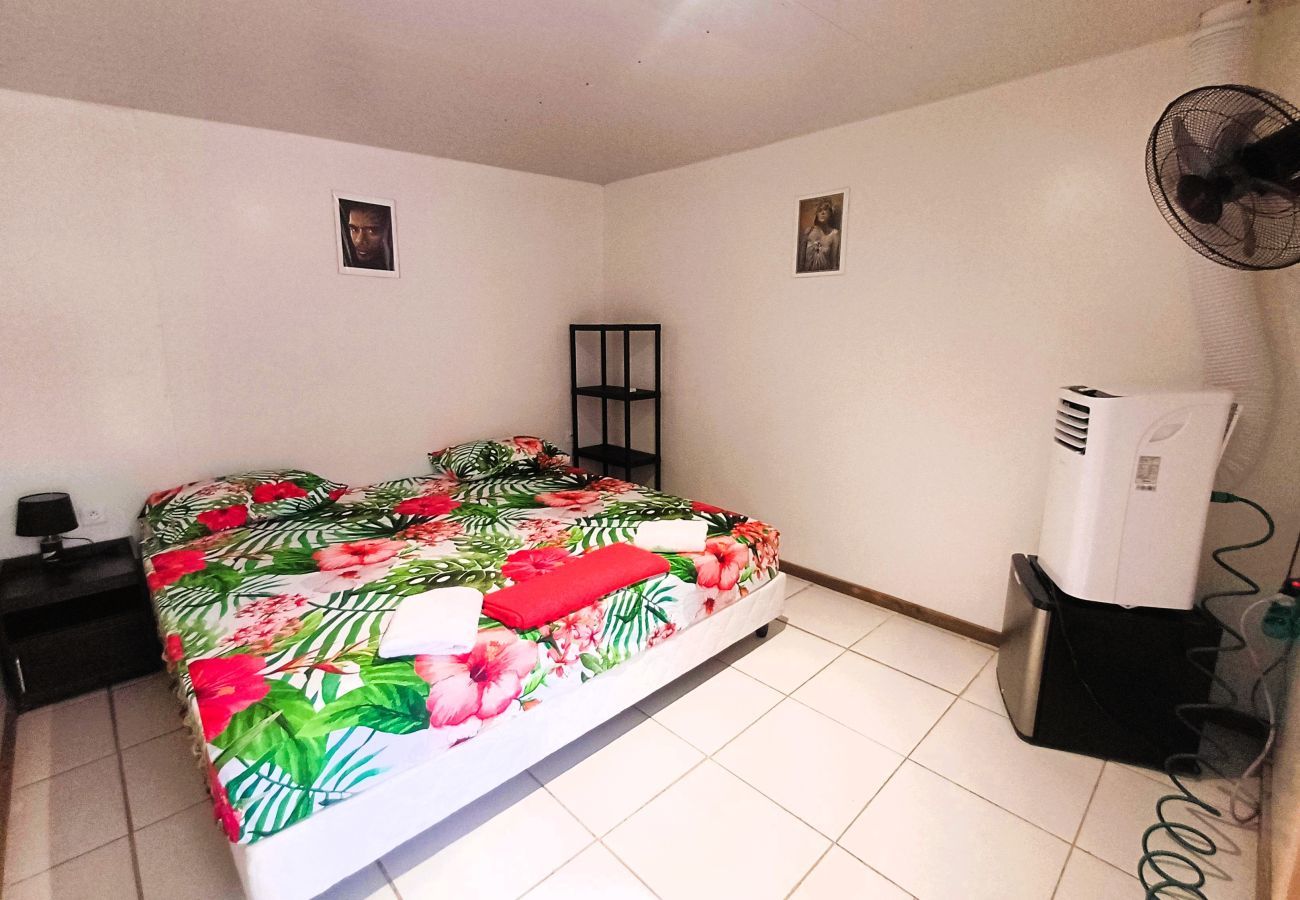 Rent by room in Taiohae - NUKU HIVA - Te Reo Nuku Hoe
