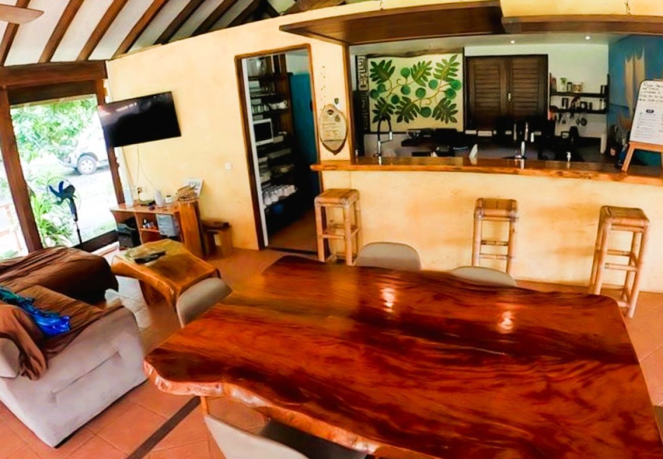 Bungalow in Opoa - RAIATEA - Hotopuu Taina Room