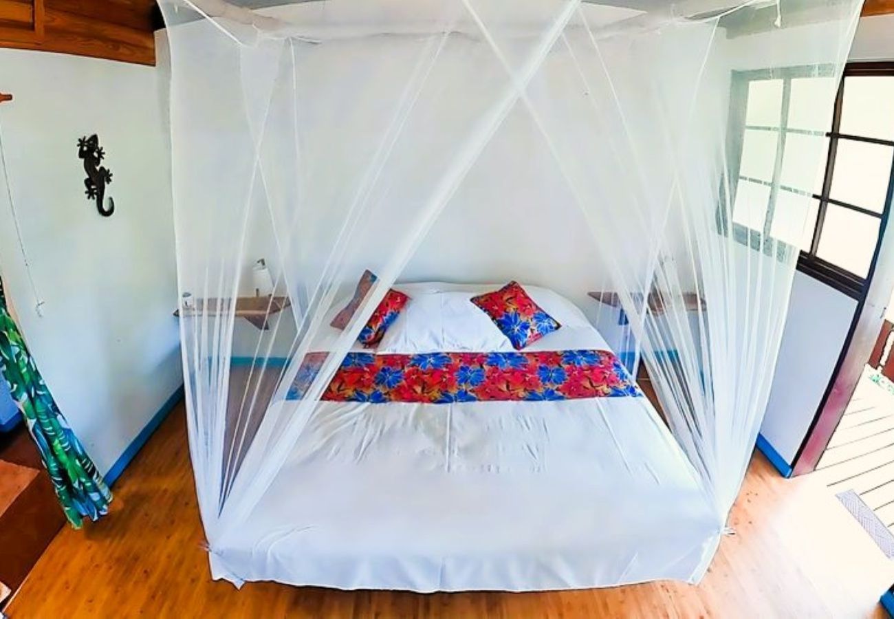 Bungalow in Opoa - RAIATEA - Hotopuu Opuhi Room