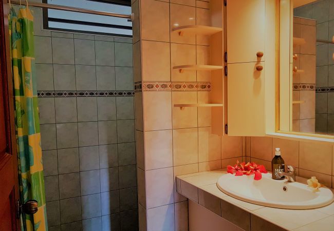 Casa en Huahine-Nui - HUAHINE - Tipanier House Casa en Huahine-Nui - HUAHINE - Tipanier House