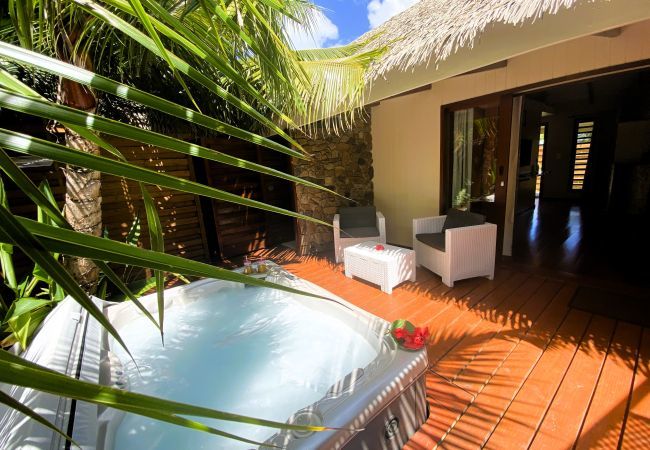 Bungalow en Pihaena - MOOREA - The SERENITY Creek spa Bungalow en Pihaena - MOOREA - The SERENITY Creek spa
