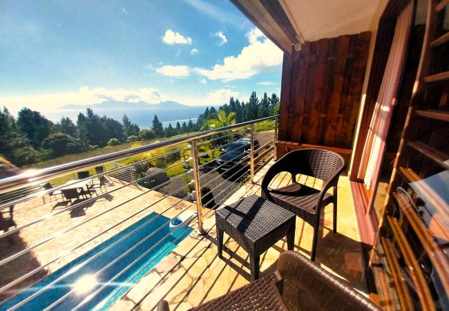 Villa en Punaauia - TAHITI - Villa Fa'ati Luxury - 16 pers Villa en Punaauia - TAHITI - Villa Fa'ati Luxury - 16 pers