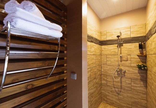 Bungalow en Hakahau - UA POU - Hakahau Fare Famille Bungalow en Hakahau - UA POU - Hakahau Fare Famille