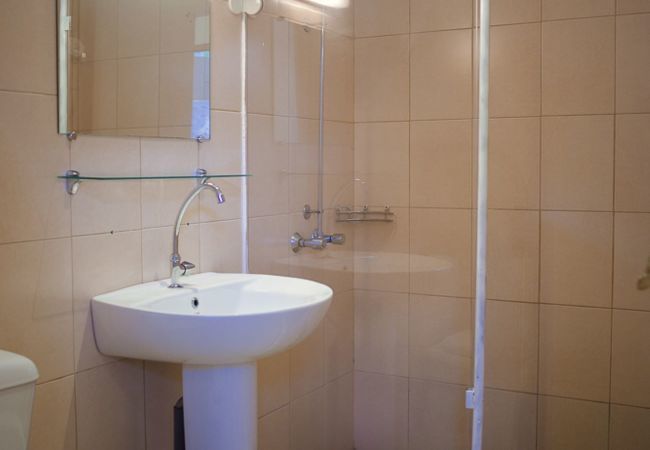 Alquiler por habitaciones en Hakahau - UA POU - Hakahau Room Hoe Alquiler por habitaciones en Hakahau - UA POU - Hakahau Room Hoe