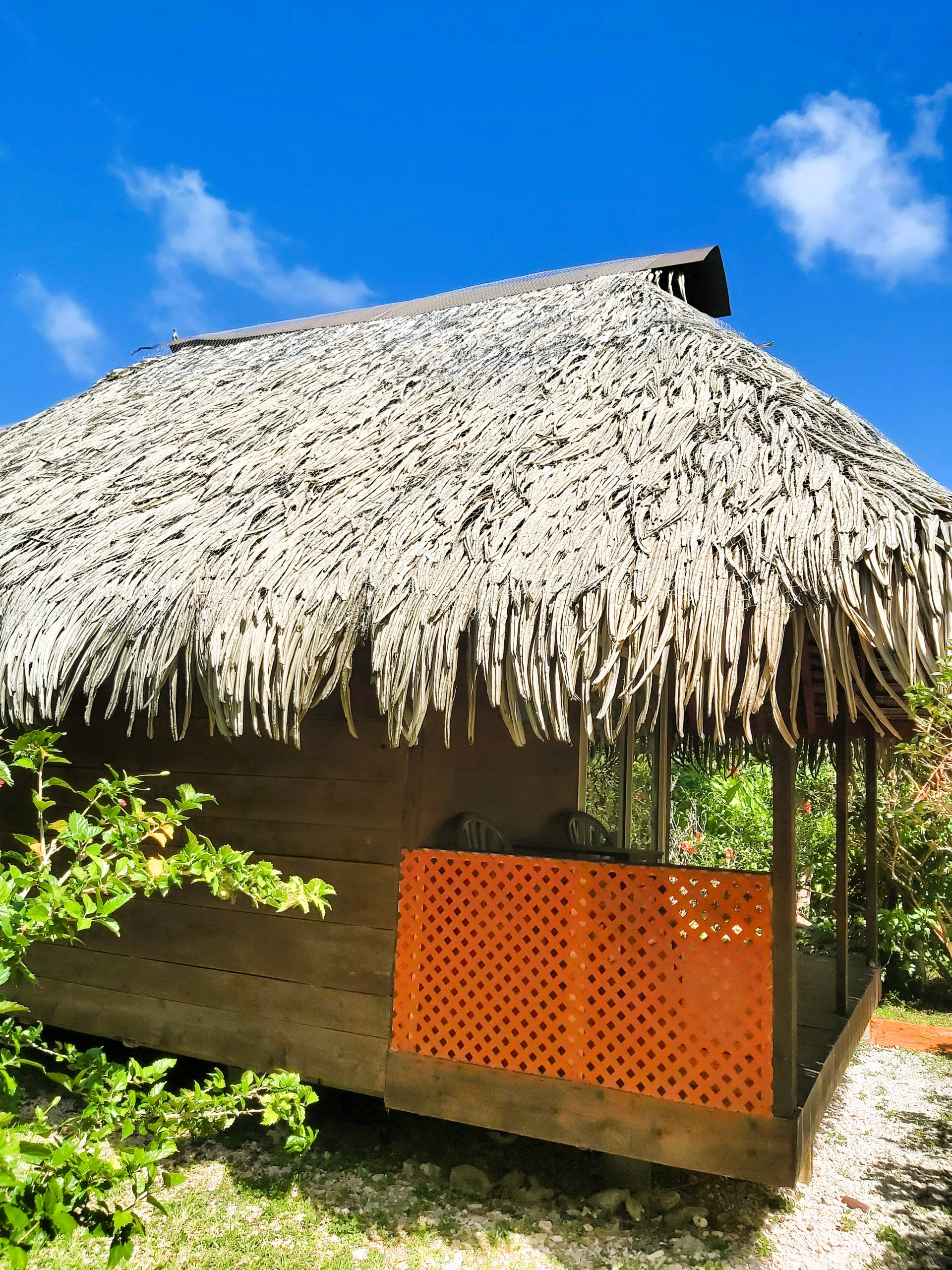  en Fare - HUAHINE - Bungalow Saumon des Dieux
