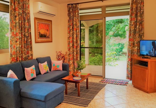 Casa a Huahine-Nui - HUAHINE - Tipanier House Casa a Huahine-Nui - HUAHINE - Tipanier House