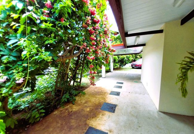 Casa a Pirae - TAHITI - Vetea POOL Fare Casa a Pirae - TAHITI - Vetea POOL Fare