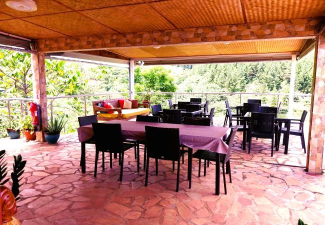 Villa a Punaauia - TAHITI HILLS LODGE -  12 pers