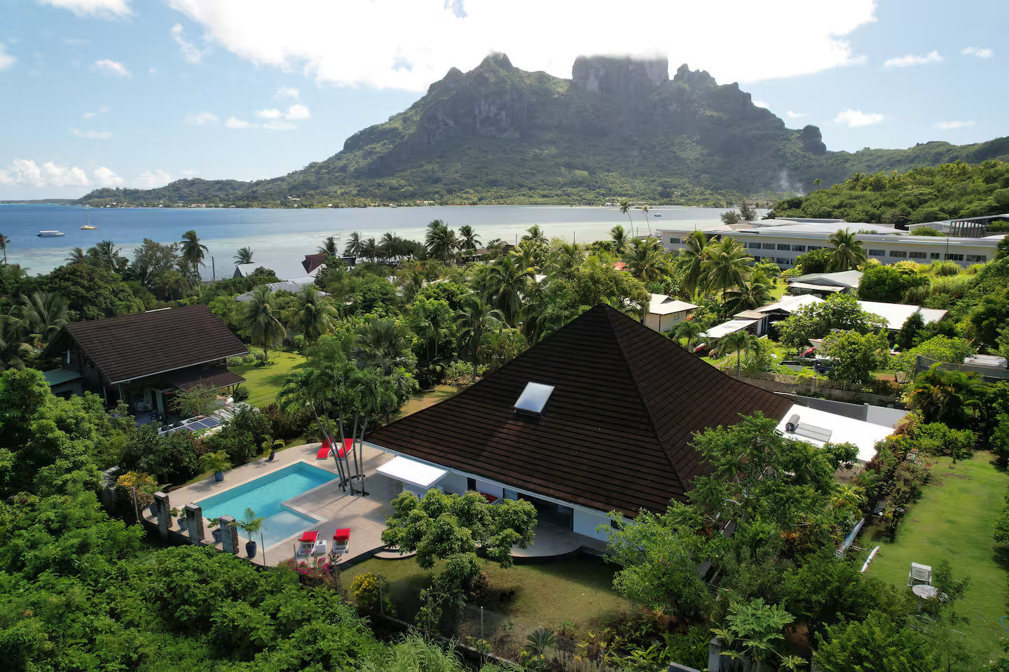 Villa a Nunue - BORA - Villa Reva Luxury