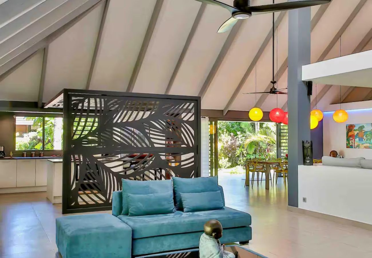 Villa a Nunue - BORA - Villa Reva Luxury