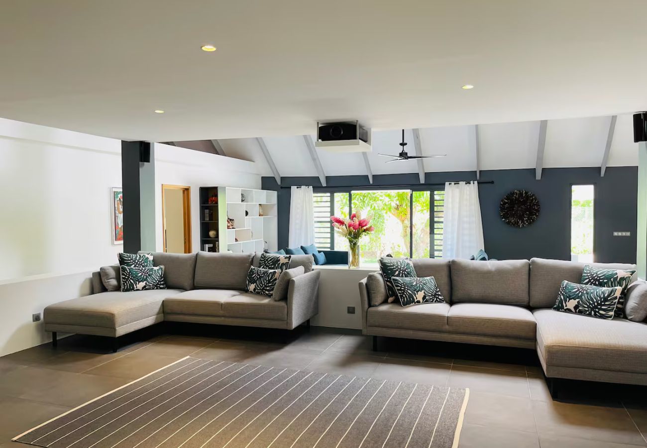 Villa a Nunue - BORA - Villa Reva Luxury