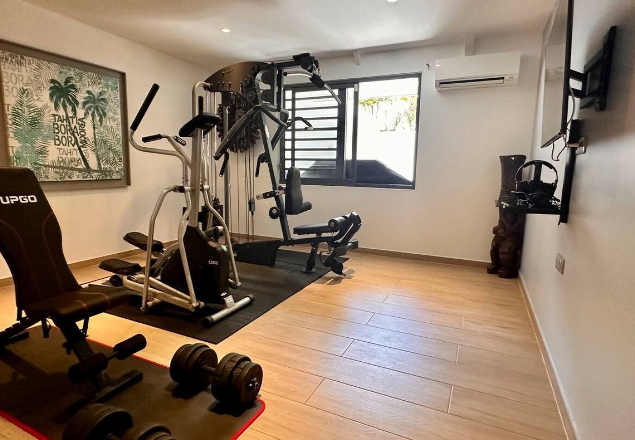 Villa a Nunue - BORA - Villa Reva Luxury