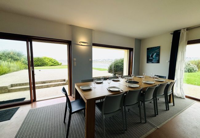 Villa à Ploemeur - BRETAGNE - La Villa Littorine 13p, Kerroc'h Plage Villa à Ploemeur - BRETAGNE - La Villa Littorine 13p, Kerroc'h Plage