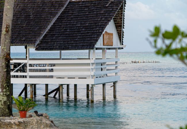 Villa à Avatoru - RANGIROA - Villa Prestige Fara Iti Villa à Avatoru - RANGIROA - Villa Prestige Fara Iti