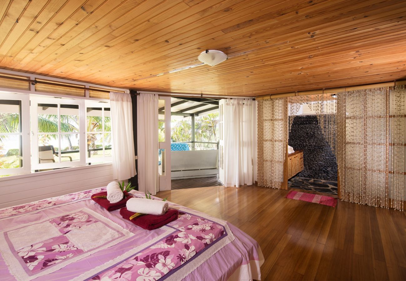 Chambre spacieuse dans la Sundara Soul Villa, profitez de Moorea, une île paradisiaque 