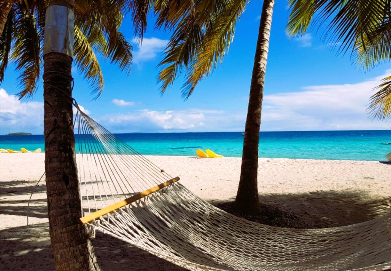 Bungalow à Tuherahera - TIKEHAU - Pink Dream Beach 1