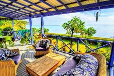 Bungalow em Haapiti - MOOREA - Fare Taina Iti Bungalow em Haapiti - MOOREA - Fare Taina Iti