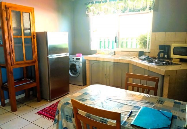 Bungalow em Haapiti - MOOREA - Fare Taina Iti Bungalow em Haapiti - MOOREA - Fare Taina Iti