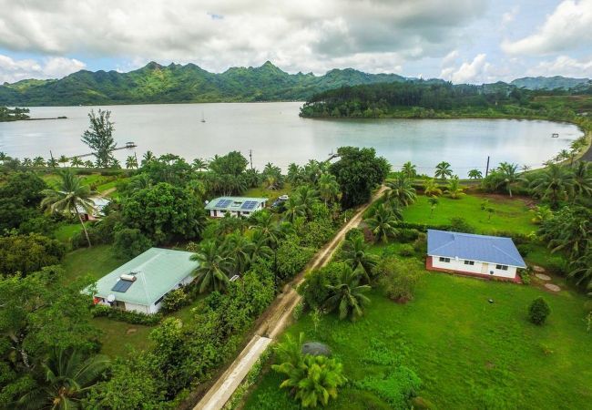 Casa em Huahine-Nui - HUAHINE - Villa Toru Maroe Bay 7 pers Casa em Huahine-Nui - HUAHINE - Villa Toru Maroe Bay 7 pers