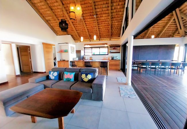 Villa em Temae - MOOREA - Toatea Beach Piti Villa em Temae - MOOREA - Toatea Beach Piti