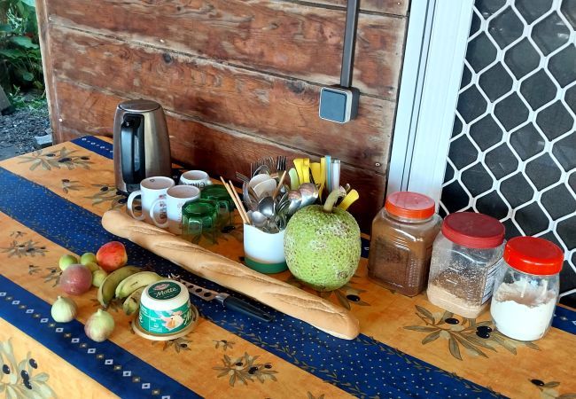 Quarto em Arue - TAHITI - Matavai Bay Spirit Quarto em Arue - TAHITI - Matavai Bay Spirit