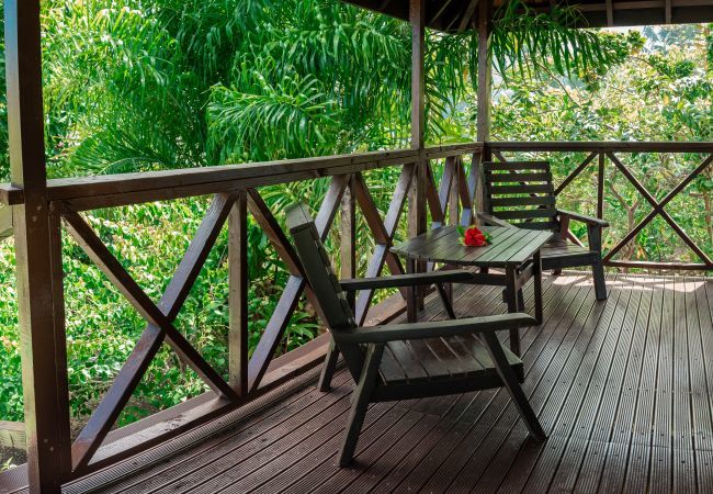 Bungalow em Haamene - TAHAA - Fare TIPANIER Bungalow em Haamene - TAHAA - Fare TIPANIER