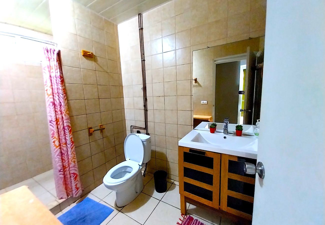 Bungalow em Haapiti - MOOREA - Fare Taina Nui
