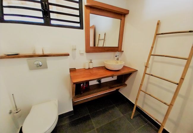 Villa in Temae - MOOREA - Toatea Beach Hoe Villa in Temae - MOOREA - Toatea Beach Hoe