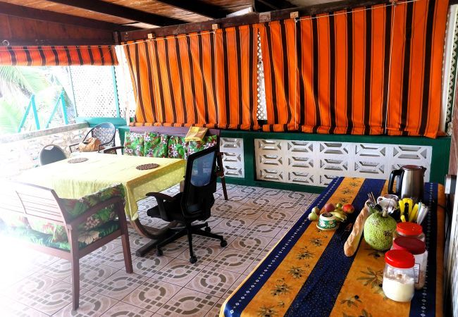 Rent by room in Arue - TAHITI - Matavai Bay Spirit Rent by room in Arue - TAHITI - Matavai Bay Spirit