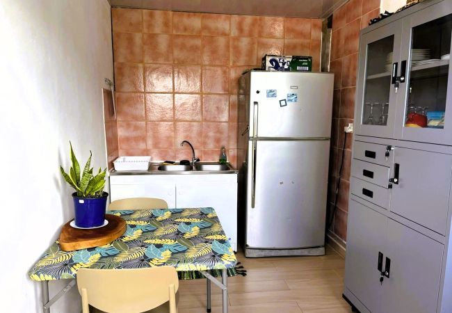 Rent by room in Huahine-Nui - HUAHINE - Room Manava Hoe Rent by room in Huahine-Nui - HUAHINE - Room Manava Hoe